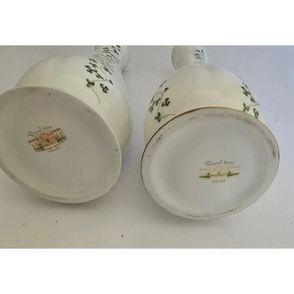 Royal Tara Ireland Fine Bone China Shamrock Bud Vases Pair Gold Rim Galway Irish